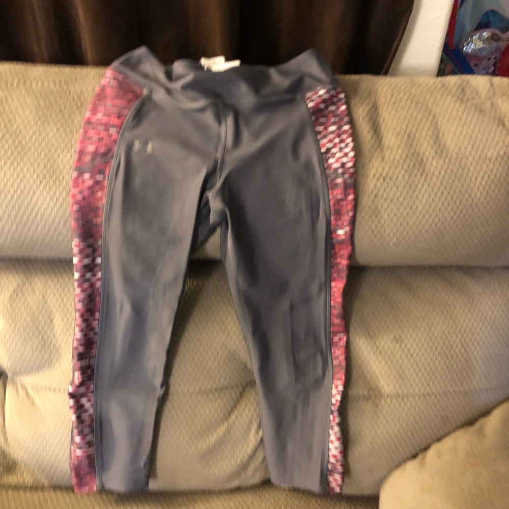 Under Armour gray and pink crop leggings